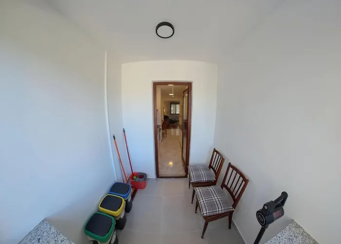 Charming Flat Close To Appartement *