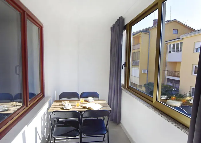 Charming Flat Close To Appartement