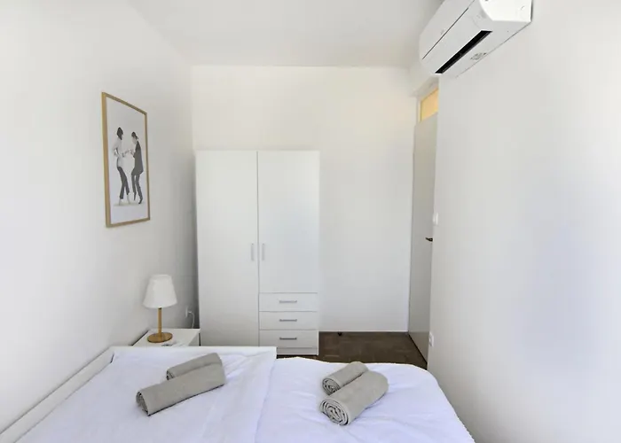 Appartamento Charming Flat Close To Umago